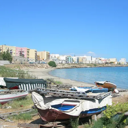 Casavistamare Сasa de vacaciones Augusta